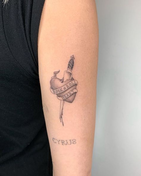 Miley Tattoos, Rock And Roll Tattoo, Rock N Roll Tattoo, Watermelon Tattoo, Miley Cyrus Fan, Karma Tattoo, Alien Tattoo, Dark Tattoo, Tattoo Set