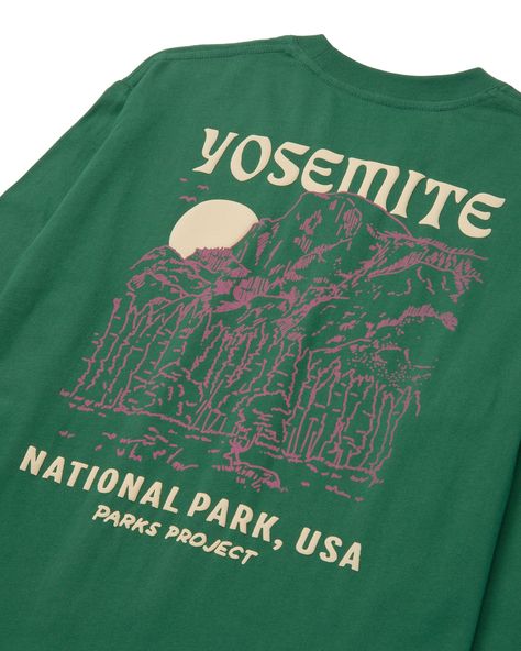 Aesthetic Tee Shirt Designs, Nature Backs Shirts, Nature T Shirt Design, 2024 Graphic Tee Trends, T Shirt Design Trends 2024, Nature T Shirt, Nature Graphic Tees, Nature Tshirt Design, Green Tshirt Design