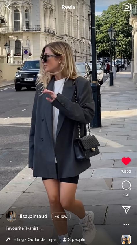 Biker Short Blazer Outfit, Blazer With Biker Shorts Outfit, Blazer Cycling Shorts Outfit, Blazers With Biker Shorts, Oversized Blazer Biker Shorts, Oversize Blazer Outfit Summer, Black Blazer Outfit With Shorts, Romper Sneakers Outfit, Biker Shorts Winter Outfit