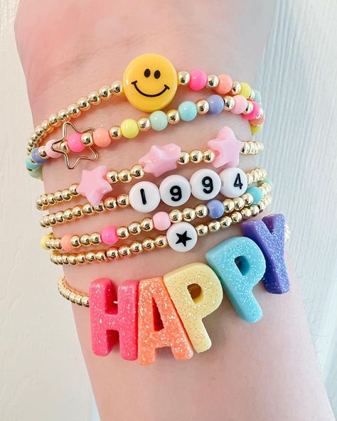 Bracelet Words Ideas, Bead Bracelet Words Ideas, Bracelet Words, Kids Charm Bracelet, Teacher Bracelet, Preppy Accessories, Teacher Accessories, Stacked Bracelets, Diy Hair Accessories Ribbon