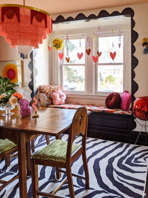 Maximalist Dining Rooms, Maximalist Dining Room, Funky Dining Room, Funky Interior Design, Maximalist Retro, Disco Ball Decor, Cozy Window, Glam Dining Room, Fringe Chandelier