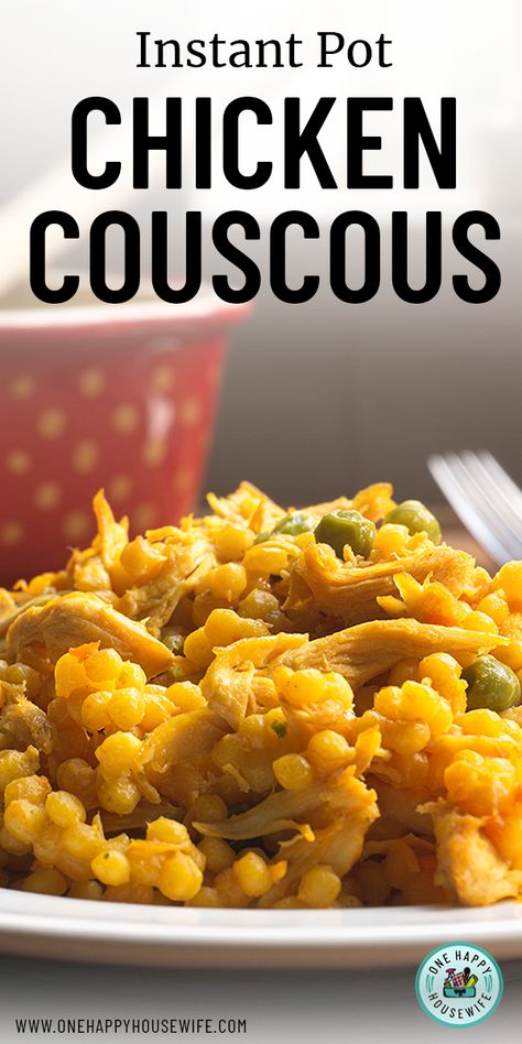 Make this Instant Pot couscous chicken and vegetables recipe for an easy and delicious family meal. #instantpot #couscous #chicken #vegetables #recipe Instant Pot Couscous, Simple Couscous Recipes, Couscous Chicken, Couscous Healthy, Chicken Couscous, Pollo Recipe, Couscous Recipe, Delicious Family Meals, Couscous Recipes