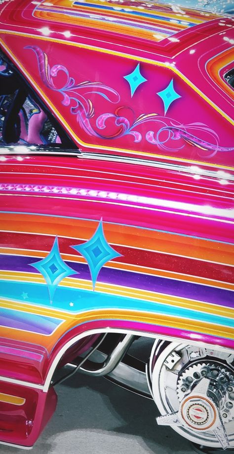 Low Rider Murals, Lowriders Aesthetic, Low Rider Art, Disco Colors, Custom Motorcycle Paint Jobs, Chicano Love, Motorcycle Paint Jobs, Lowrider Trucks, Camaro Car