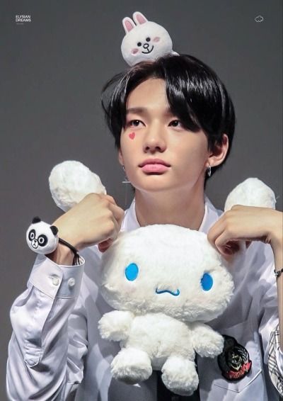 Stray Kids Update Kids Collage, Pearl Steven, Sanrio Wallpaper, Skz In Cute, Kids Icon, Beauty Life Hacks Videos, Kids Poster, Kids Wallpaper, Sanrio Characters