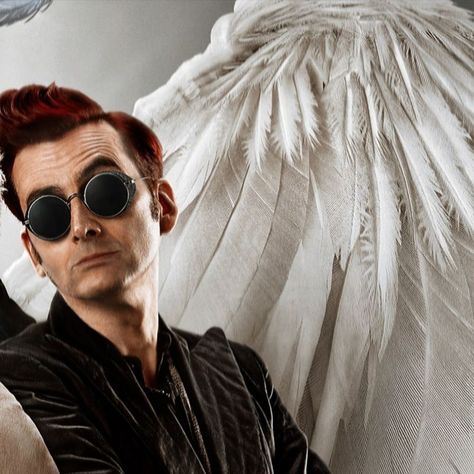 Pls give me credits if u use <3 Crowley Aziraphale good omens 2 michael sheen david tennant iconos pfp foto de perfil s2 Aziraphale Good Omens, Good Omens 2, Angel Pfp, Crowley Aziraphale, Devil Angel, Ineffable Husbands, Michael Sheen, Good Omens, Matching Icons