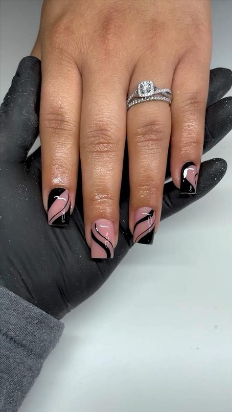 Nail Designs Ideas, Drip Nails, Work Nails, Fall Acrylic Nails, Short Square Acrylic Nails, Acrylic Nails Coffin Short, Short Acrylic Nails Designs, Short Nail Designs, Square Acrylic Nails