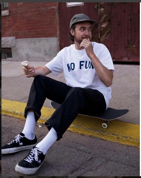 Skateboard Clothing, Skate Outfit, Outfits Quotes, Skater Outfit, Skateboard Fashion, Skater Outfits, Style Masculin, 여름 스타일, Skate Style