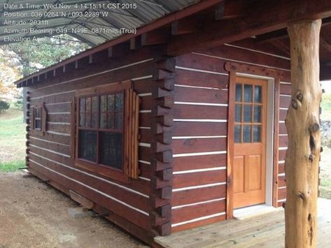 This $21,000 Log Cabin Is a Portable Rustic Gem {For Sale} - Ever wanted to live in your very own log cabin? That dream might be closer than you think. This lovely portable tiny cabin in Harrison, AR is for sale for just $21,000. Measuring 12’ x 30’, it is constructed entirely out of dovetail logs held in place by 3/8” steel rods. It is as solid and sturdy as you are going to get. Grain Bin Homes, Tiny Cabins Interiors, Unique Cabins, Modular Log Cabin, Log Cabins For Sale, Cabin Office, Small Cabin Plans, Log Home Interiors, She Shed Ideas