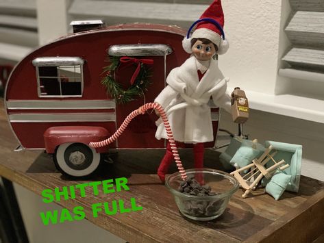 Christmas Desk Decorations, Shitters Full, Lampoons Christmas Vacation, Bad Elf, Shelf Inspiration, Elf On Shelf, Elf Kit, Awesome Elf On The Shelf Ideas, Elf Magic