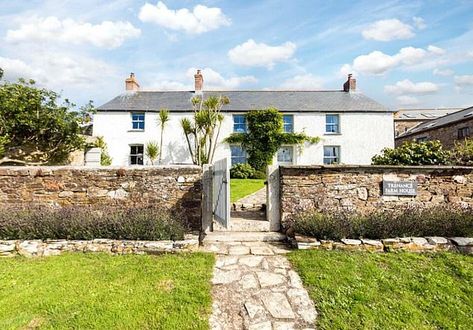 This Cornish farmhouse has gone up for sale for £1,200,000... Cornish Farmhouse, House In Cornwall, Beautiful Properties, Omaze Million Pound House Cornwall, Landing Area, Cornish Fishing Village, Cornish Beaches, British Seaside, Trebarwith Strand Cornwall