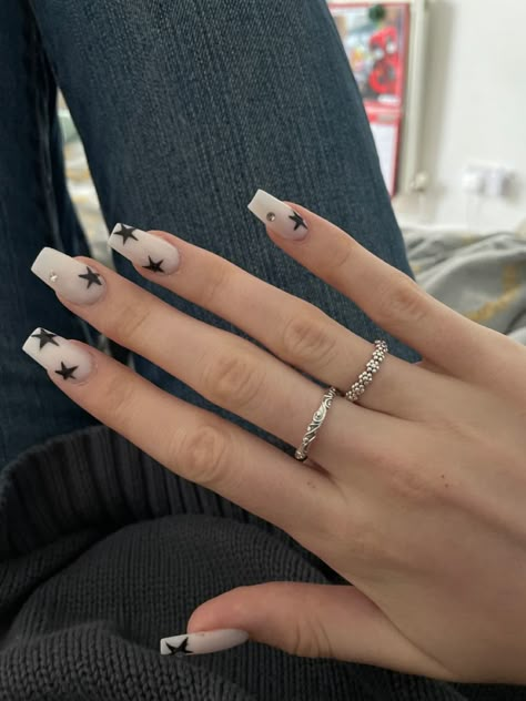 Hoco Nails, Grunge Nails, Girly Acrylic Nails, Soft Nails, Star Nails, Nail Idea, Black Nail, Funky Nails, Dream Nails