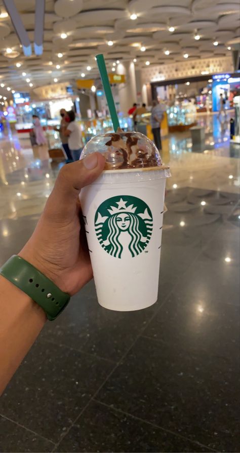 Starbucks Choclate Chip At Mumbai International Airport Mumbai Airport Snap, Starbucks Mumbai, Mumbai International Airport, Rajiv Gandhi International Airport, Random Snaps, Mumbai Airport, Best Friends Shoot, International Airport, Coffee Lovers