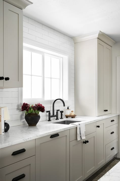 Tried & True Cabinet Colors - Studio McGee Studio Mcgee Laundry Room, Mcgee Laundry Room, Studio Mcgee Kitchen, Cottage Remodel, Painted Kitchen Cabinets Colors, Charleston Homes, Laundry Room Cabinets, Kitchen Cabinet Colors, Studio Mcgee