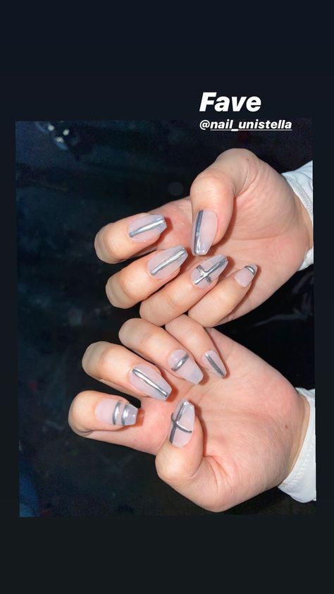 Jennie Nails, Idol Nails, Kim Makeup, Nail Art Diy Easy, Celebrity Nails, Rose Nails, Get Nails, Nails Desing, Love Rose