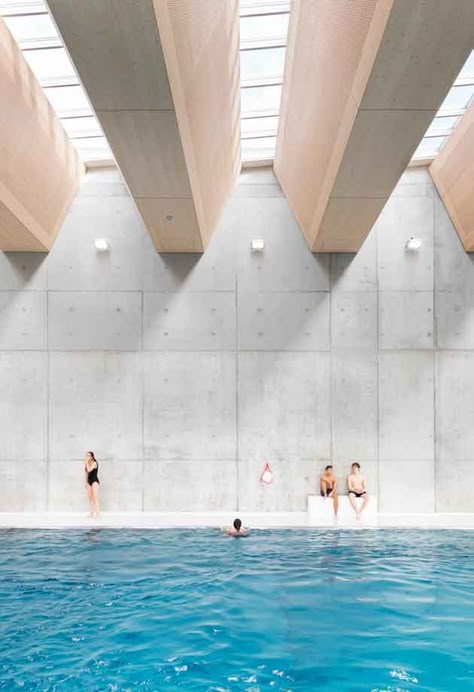 Kultur- und Sportkomplex Romont Public Swimming Pool, Music Conservatory, Sports Facility Architecture, Pool Architecture, Skylight Design, Water Architecture, Sport Facilities, Swimming Pool Architecture, Pool Halls