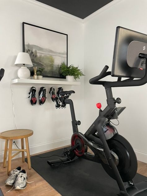 Peloton Room Ideas, Peloton Room, Home Office And Gym, Bedroom Decor Inspirations, Modern Home Gym, Mini Home Gym, Home Office/gym, Small Home Gym, Workout Room Home