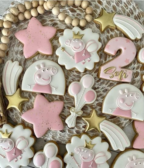 Happy Birthday Cookie, 2nd Birthday Party For Girl, Pig Cookies, Pig Girl, Peppa Pig Cake, Pink Cookies, Peppa Pig Birthday Party, Pig Cake, Pink Birthday Party