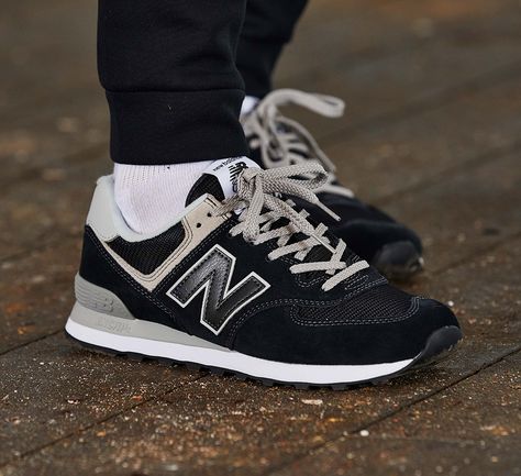 New Balance 574 Black Outfit, New Balance 574 Outfit Mens, New Balance 574 Outfit, 574 Outfit, New Balance 574 Black, Sneak Attack, Jeezy, Balenciaga Sneakers, Gucci Sneakers