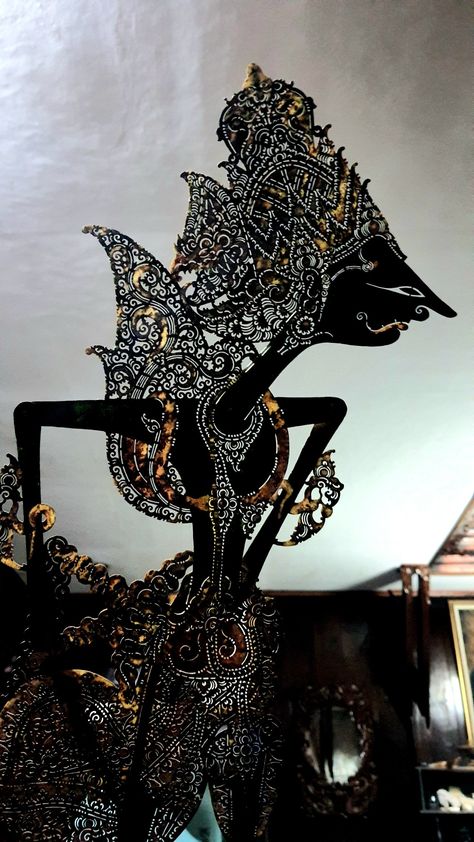 Background Wayang Aesthetic, Wayang Kresna, Malaysia Art, Indonesian Art, Seni Dan Kraf, Headboard Wall, Flowers Photography Wallpaper, Shadow Puppets, Cooking Art