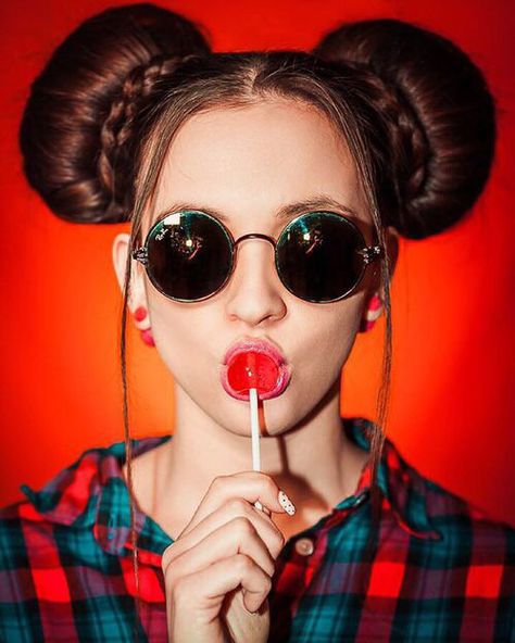 Girl wearing sunglasses & holding a red lollipop Candy Photoshoot, Self Photography, 강아지 그림, Portrait Photography Women, Self Portrait Photography, Creative Portrait Photography, Model Poses Photography, Face Photography, Portrait Photography Poses