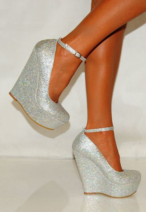 Gold Prom Shoes, Silver Platform Shoes, Silver Wedge Heels, Silver Metallic Shoes, Silver Wedding Shoes, Silver Wedges, Heels Prom, Prom Heels, Metallic Shoes