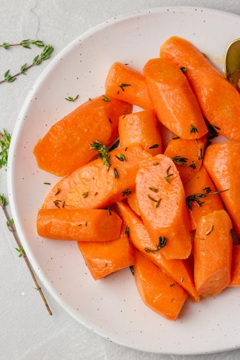 Instant Pot Carrots (Steamed in 3 minutes) - The Dinner Bite Steam Carrots In Microwave, Steam Carrots On Stove, Steamed Carrots Instant Pot, Steam Veggies In Instant Pot, Steamed Carrots And Broccoli, Honey And Lemon Drink, Carrot Vegetable, Perfect Roast Potatoes, Roasted Potatoes And Carrots