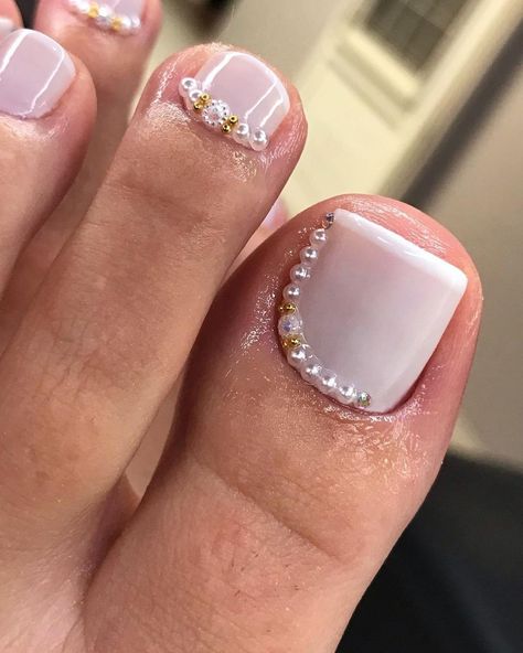 Line Nail Designs, Bridal Nails Designs, Gel Toe Nails, Acrylic Toe Nails, Pretty Toe Nails, Cute Toe Nails, Short Square Acrylic Nails, Short Acrylic Nails Designs, Square Acrylic Nails