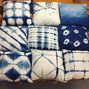 Pillow party!! ☁️☁️☁️ They aren't posted on Etsy, and I have pairs of most styles. DM me if interested! #shibori #indigo #handmade #handdyed #naturaldye #lizandlunadesign Shibori Bedding, Tie Dye Duvet Cover, Tie Dye Bedding, Tye And Dye, Pillow Party, Shibori Dye, Bedding Duvet, Cotton Bedding Sets, Boho Bedding