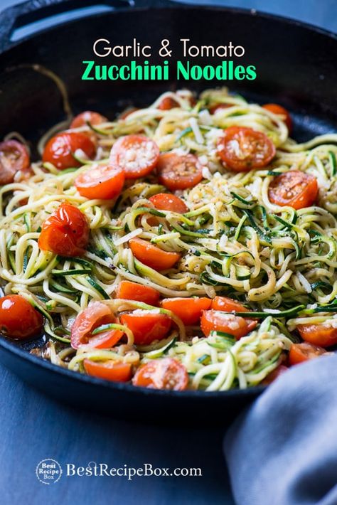 Healthy Noodle Recipes, Zucchini Noodles Recipe, Tomato Parmesan, Italian Zucchini, Zucchini Noodle Recipes, Zoodle Recipes, Healthy Italian, Healthy Zucchini, Veggie Noodles