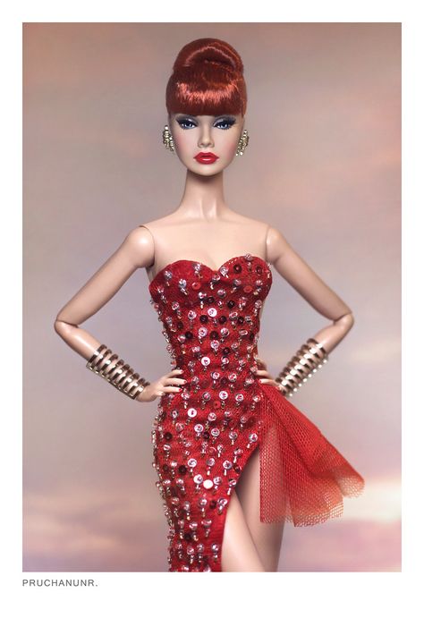 Poppy Parker "Looks A Plenty" | Gown by Kawin Studio @Etsy | Flickr Poppy Parker Dolls Fashion, Fashion Dolls Photography, Dress Barbie Doll, Diva Dolls, Glam Doll, Dolls Fashion, Barbie Gowns, Poppy Parker Dolls, Barbie Party