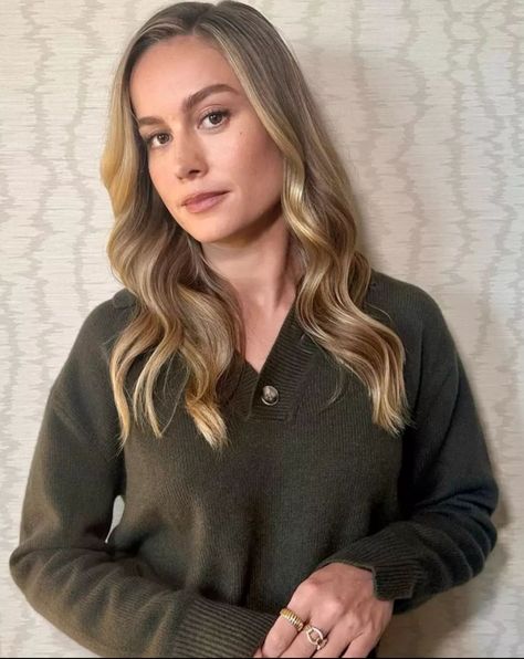 Captain Marvel Carol Danvers, Brie Larson, Fashion Business Casual, Gwyneth Paltrow, Amazing Spiderman, Woman Crush, Captain Marvel, Brie, American Actress