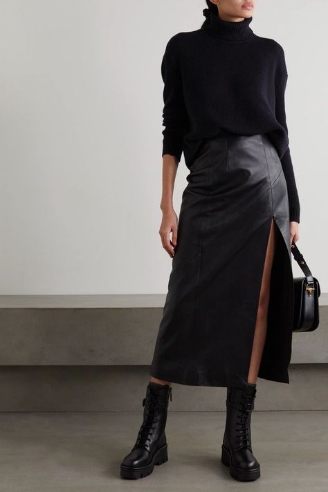 Rok Outfit, Mode Casual, Rock Punk, Cashmere Turtleneck, All Black Outfit, 가을 패션, Mode Inspiration, Winter Fashion Outfits, Fall Winter Outfits