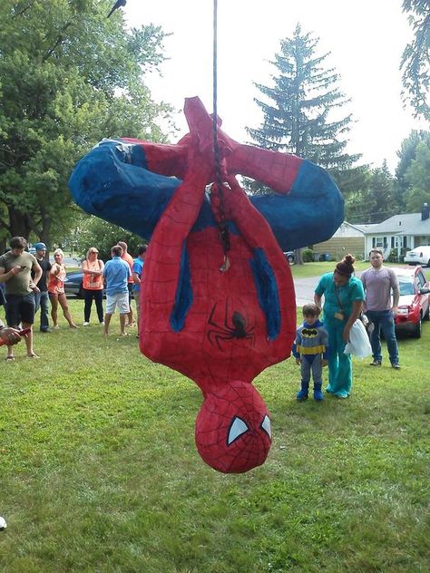 Spiderman Birthday Cake, Marvel Birthday Party, Spiderman Theme, Avenger Birthday Party, Spiderman Birthday Party, Spiderman Party, Avengers Birthday, Mens Birthday Party, Spiderman Cake