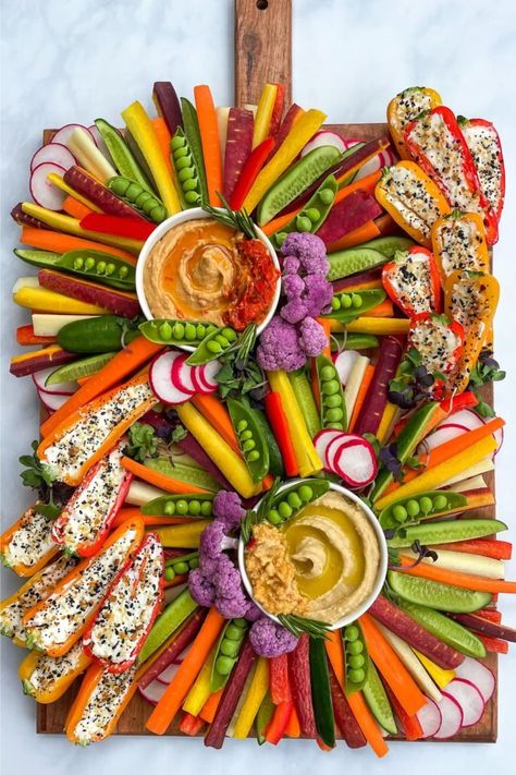 Rocket Ship Veggie Tray, Finger Foods Appetizer Recipes Summer, Crudite Ideas, Fancy Veggie Tray, Cute Veggie Tray Ideas, Veggie Platter Ideas Trays Presentation, Taylor Swift Charcuterie Board, Vegetable Charcuterie, Veggie Charcuterie