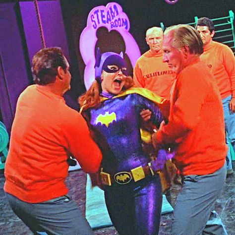 Batgirl Captured! by Malenkod on DeviantArt Batgirl Pictures, Human Knot, Batgirl Cosplay, Yvonne Craig, Supergirl Dc, Steam Room, Black Canary, Shark Week, Batgirl