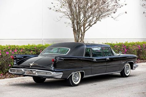 Chrysler Limousine, Crown Imperial, Vintage Cars For Sale, Chrysler Imperial, Car Website, Station Wagons, Classic Truck, Silly Things, Nice Cars