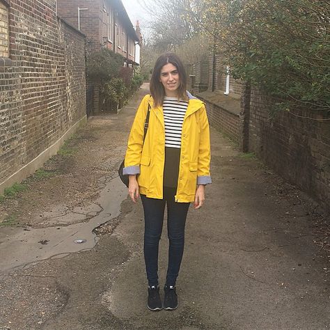 It's a bright yellow raincoat kinda day ☔️•Topshop• Yellow Rain Jacket Outfit, Lily Pebbles, Rain Boot Outfit, Yellow Rain Jacket, Soft Grunge Outfits, Waterproof Jacket Women, Blue Raincoat, Mens Raincoat, Yellow Raincoat