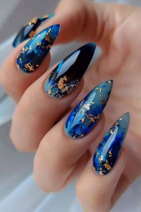 January Nail Designs Chrome, Sapphire Inspired Nails, Blue Nail Manicure, Crazy Blue Nails, Nail Inspo Acrylic Designs, Dazai Nails, Blue And Gold Nail Ideas, New Trendy Nails, Underwater Nails