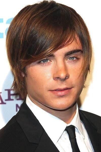 Men With Straight Hair, Zac Efron Hair, Young Mens Hairstyles, Hairstyles For Teenage Guys, Fine Hair Men, 2000s Hairstyles, Young Men Haircuts, Men's Cuts, Boy Haircuts