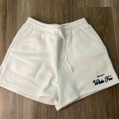 New With Tags, Never Worn. White Fox Season 7, White Fox Clothes, White Fox Shorts, Shorts For School, White Sweat Shorts, Fame Clothes, Nike Sweatshorts, Country Outfits Women, Cute Sweats