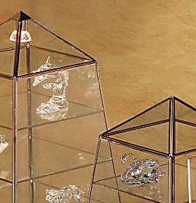 Luxury crystal cabinet Crystal : Display Cabinets Swarovski Crystal - Curio Cabinets also for Swarovski Crystal - Display Cases Swarovski Figurines Display, Crystal Cabinet, Crystal Door Knob, Curio Cabinets, Crystal Door Knobs, Crystal Display, Museum Displays, Display Cabinets, Display Cases