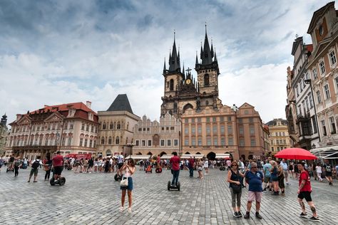 The Ultimate Western Europe Itinerary for First-Time Visitors Visit Prague, Europe Trip Itinerary, Itinerary Planning, Europe Itineraries, Holiday Resort, Road Trip Planning, Bike Trips, Western Europe, Bike Tour