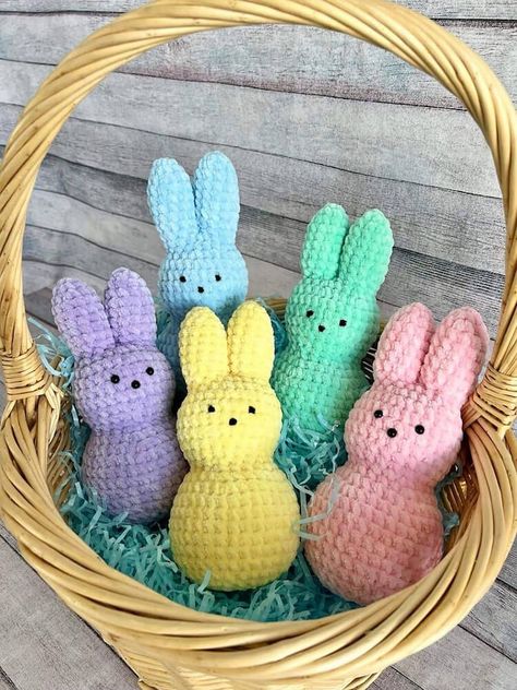 No Sew Peep Bunny Peep Bunny, Crochet Mignon, Confection Au Crochet, Crochet Bunny Pattern, Diy Ostern, Easter Crochet Patterns, Crochet Baby Toys, Plushie Patterns, Crochet Simple