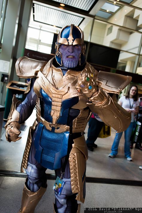 Thanos Thanos Cosplay, Thanos Costume, Avengers Cosplay, Awesome Costumes, Future Costume, Best Avenger, Thanos Marvel, Cosplay Pictures, Cosplay Inspiration