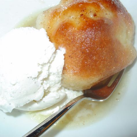 Apple Dumplings I Apple Dumpling Recipe, Apple Dumpling, Apple Desserts Easy, Apple Dumplings, Apple Dessert Recipes, Baked Apple, Dumpling Recipe, Easiest Apples, Apple Desserts