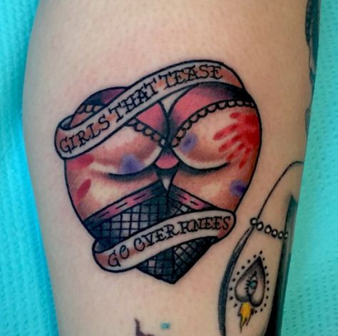 Summer Tattoo, Geniale Tattoos, Heart Tattoo Designs, Pin Up Tattoos, Glitter Tattoo, Funny Tattoos, Tattoo Trends, Design Tattoo, Tattoo Design Drawings