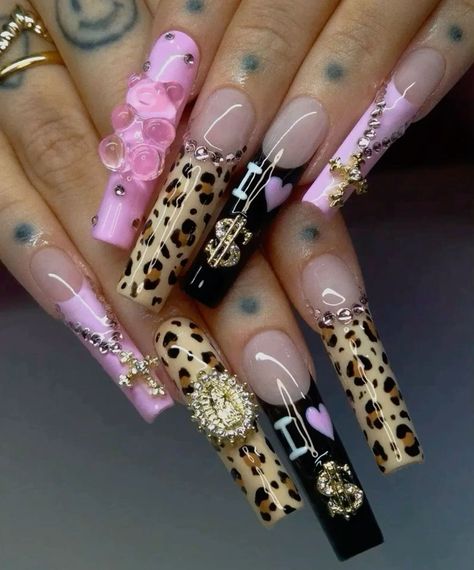 Beige Nails Design, Simple Nail Art, Fall Nail Trends, Hard Nails, Fall Nail Art Designs, Pretty Nail Designs, Dope Nail Designs, Short Square Acrylic Nails, Unique Acrylic Nails