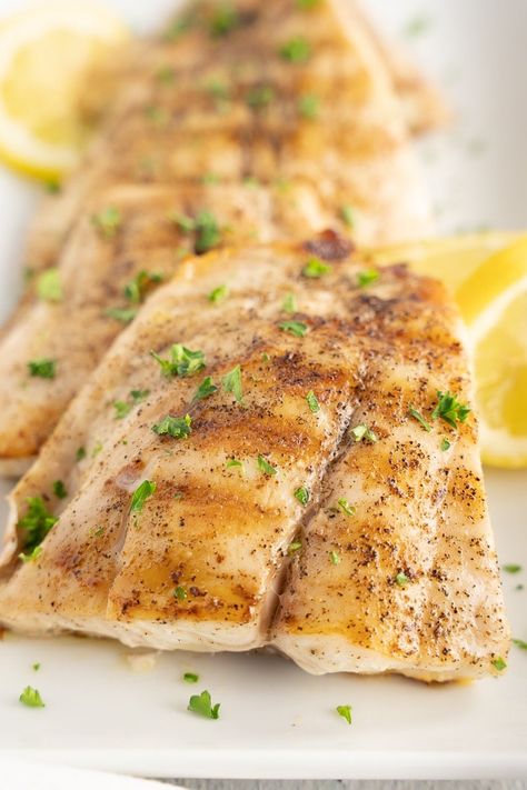 Grilled Red Snapper Grilled Snapper Recipes, Red Snapper Filet Recipes, Snapper Filet Recipes, Red Snapper Recipes Baked, Snapper Fillet Recipes, Snapper Recipes Baked, Cooking Red Snapper, Grilled Snapper, Whole Red Snapper