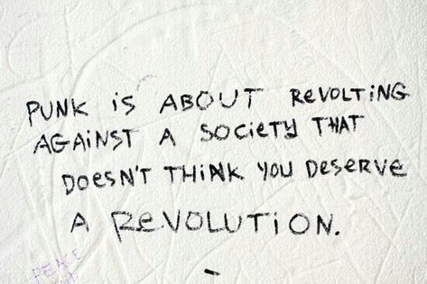 Riot Aesthetic, Chaos To Couture, Punk Culture, Punks Not Dead, Punk Patches, Punk Aesthetic, Riot Grrrl, Punk Rocker, Jim Morrison