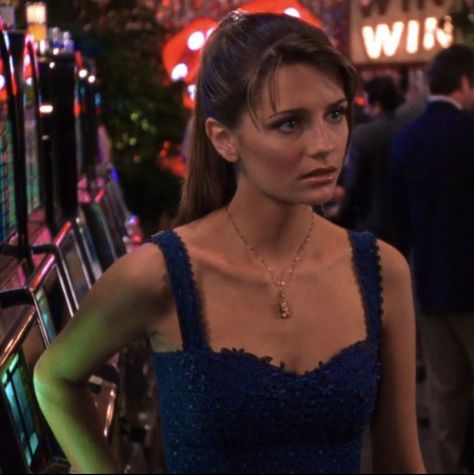 Marisa Cooper Style, Julie Cooper The Oc Outfits, Marissa Cooper Season 1 The Oc, Marissa Cooper The Oc, Marisa Cooper Outfits, Marissa Cooper Outfits Season 1, Marissa Cooper Season 3, The Oc Marissa Cooper Outfits, Marissa Cooper Season 1